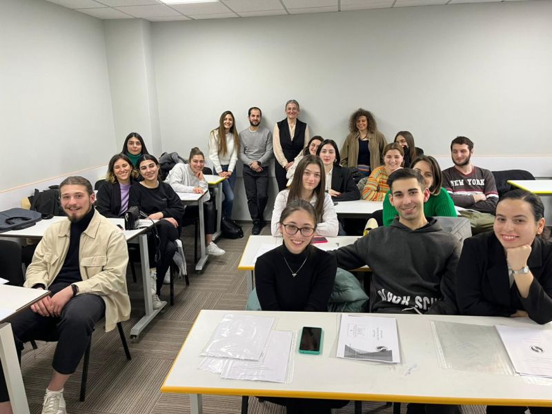 File:Students and volunteers .jpg